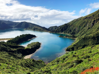 THE MANY COLOURS OF THE AZORES